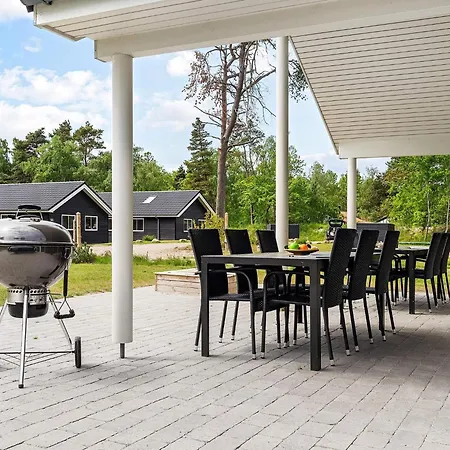 بيت للعطل 18 Person In Vaeggerlose