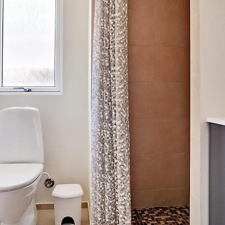 بيت للعطل 5 Star In Vaeggerlose Bøtø By